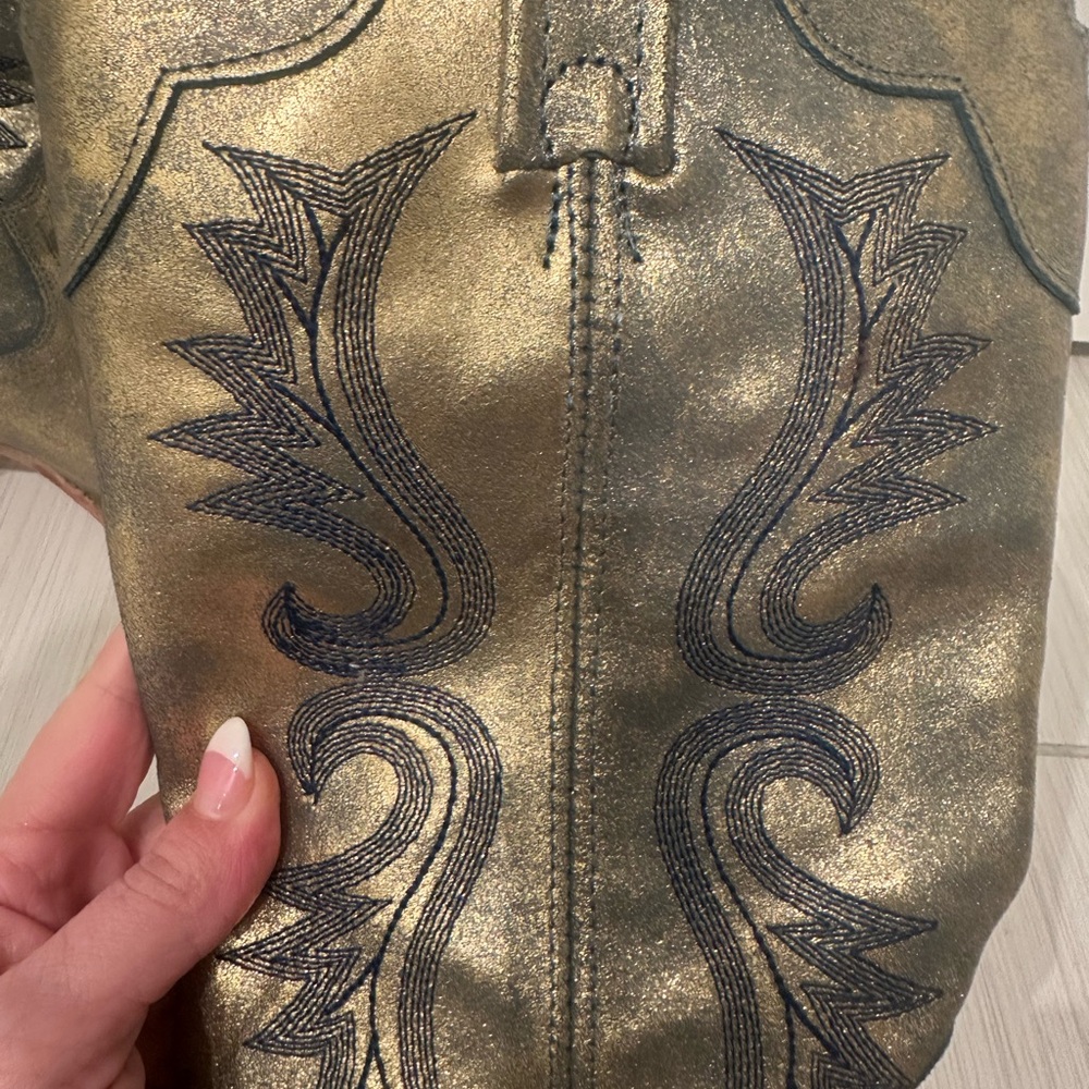Shyanne Gold Cowboy Boots - Picture 4 of 5
